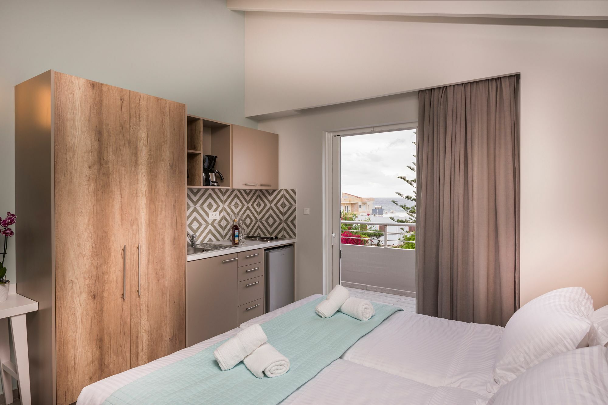 Irini Stalos Apartments Eksteriør billede